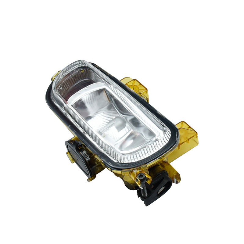 9408200156 9408200056 Truck Fog Light For Benz Axor Emarkd Spare Parts